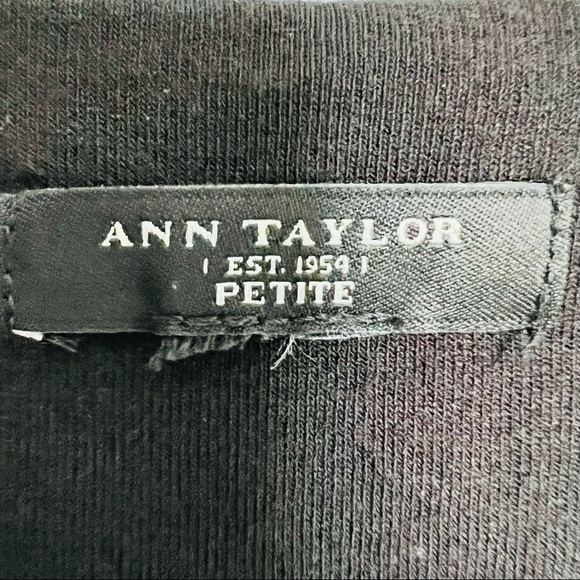 Ann Taylor Black & White Sheath Dress Sleeveless Scoop Neck Ruching Petite 8 - Picture 11 of 12